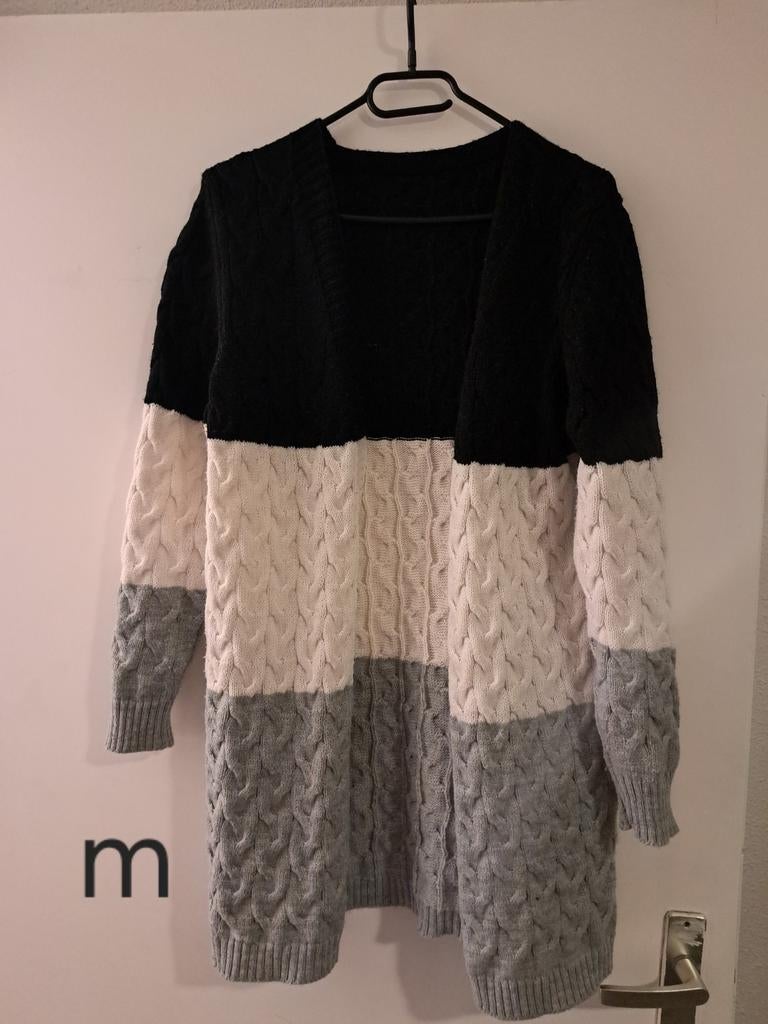 Kledingpakket: 2 truien + vest maat S/M, Onbekend, Ophalen of Verzenden, Zo goed als nieuw, Maat 36 (S)