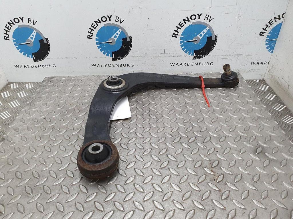 PEUGEOT 206 1.1 Access Lite  DRAAGARM ONDER RV 2012, Gebruikt, -, -, Ophalen of Verzenden