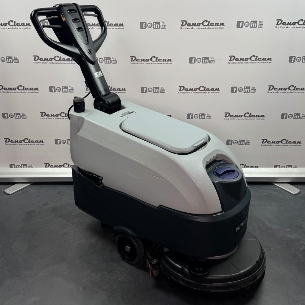 Nilfisk SC370 Full PKG schrobzuigmachine, Gebruikt, Schrobmachine, DenoClean, Ophalen of Verzenden