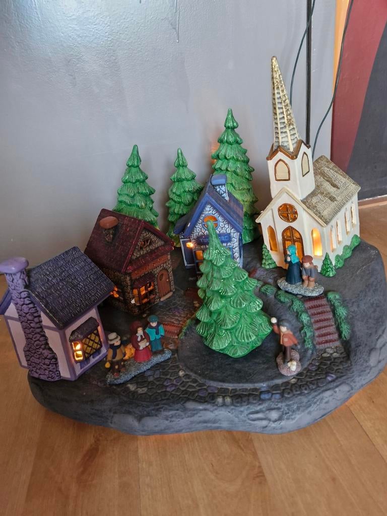 Kerstdorp Keramiek met Verlichting, Ophalen, Gebruikt