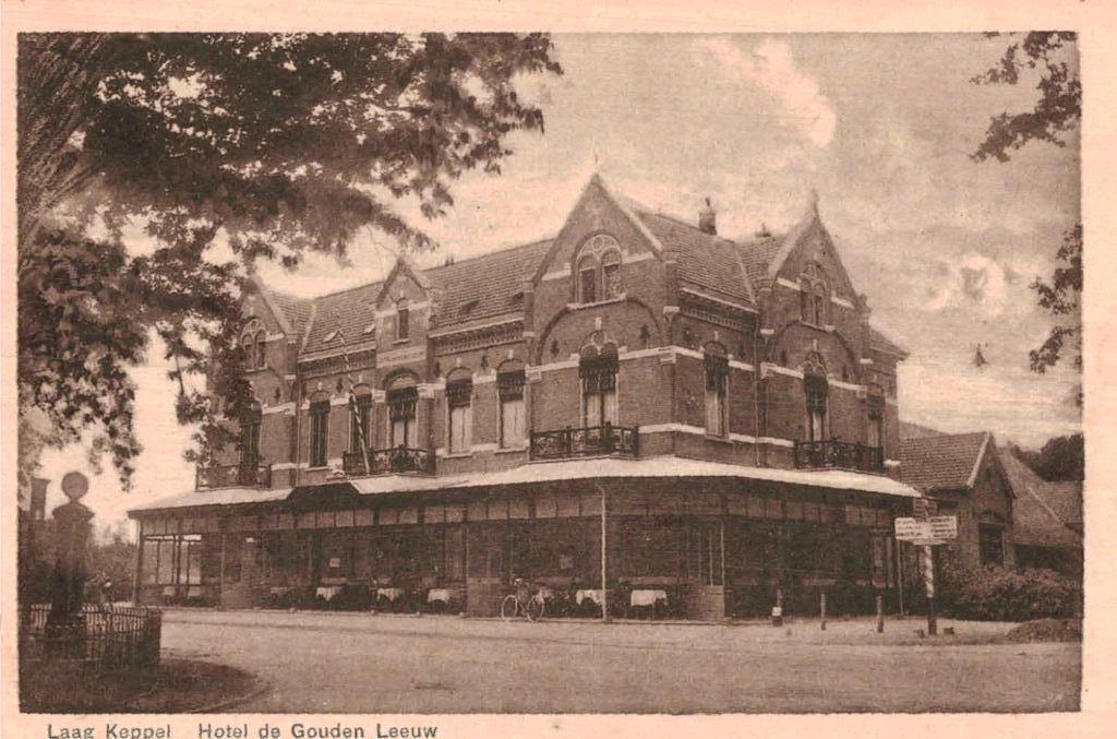LAAG KEPPEL " Hotel de Gouden Leeuw", Ophalen of Verzenden, 1920 tot 1940, Ongelopen, Gelderland