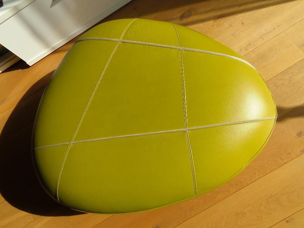 Leolux leren poef, 90x75x32, Huis en Inrichting, Ophalen, Eenpersoons, Zo goed als nieuw, Minder dan 150 cm