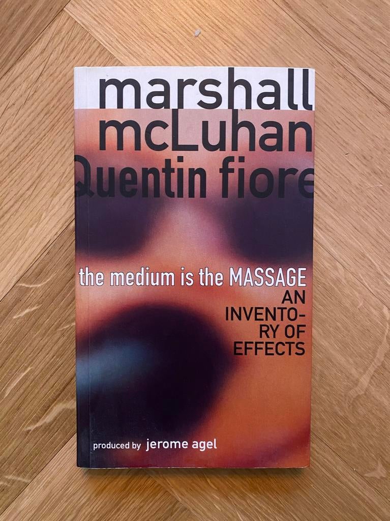 Mcluhan - the medium is the message, Boeken, Ophalen of Verzenden, Zo goed als nieuw, Cultuurfilosofie