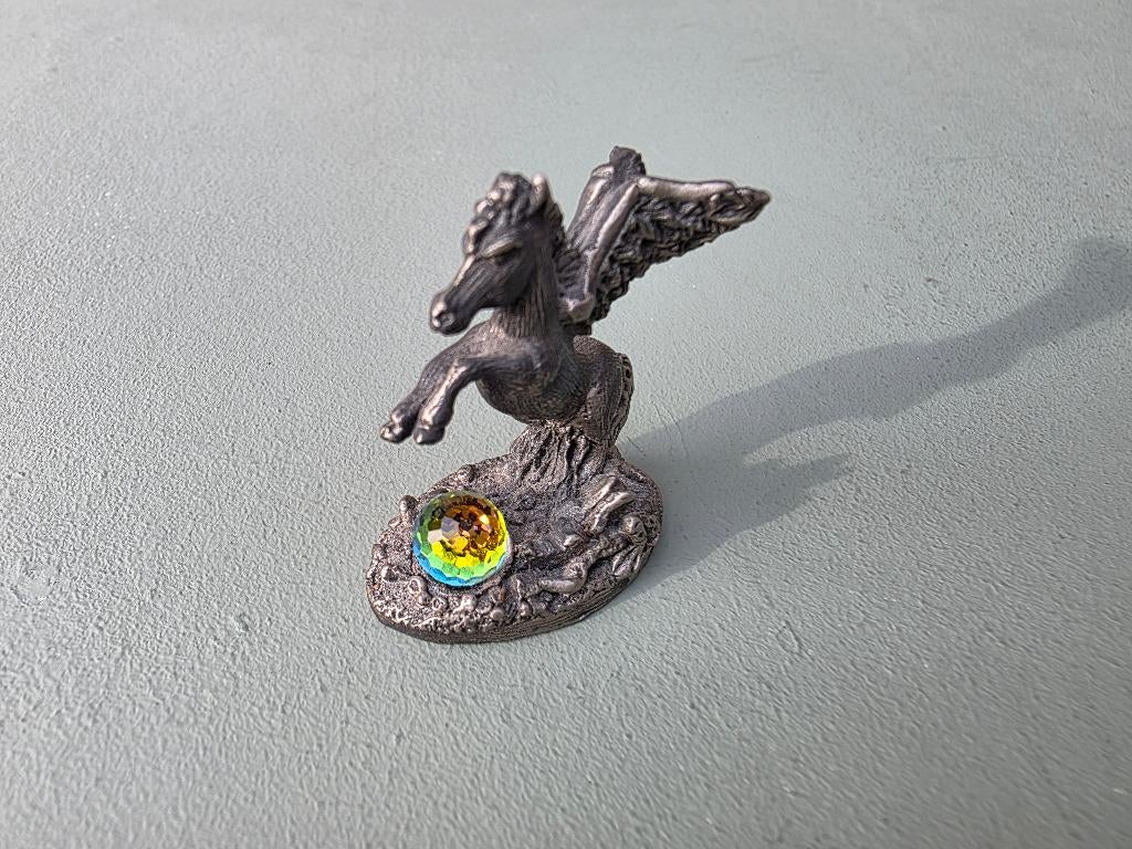 tinnen mystical beeldje, "Defender of the crystal", Ophalen of Verzenden, Zo goed als nieuw, Fantasy