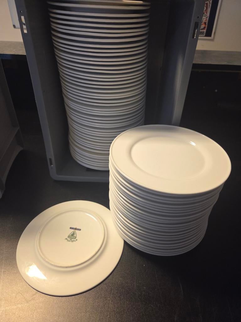 71 lunch borden - 21 cm - intermezzo, Huis en Inrichting, Keuken | Servies, Ophalen of Verzenden, Overige stijlen, Bord(en)