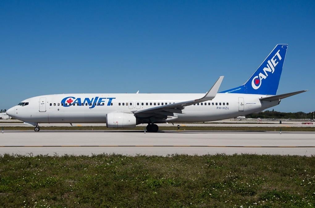 TRANSAVIA   PH-HZL, Ophalen of Verzenden, Nieuw, Kaart, Foto of Prent