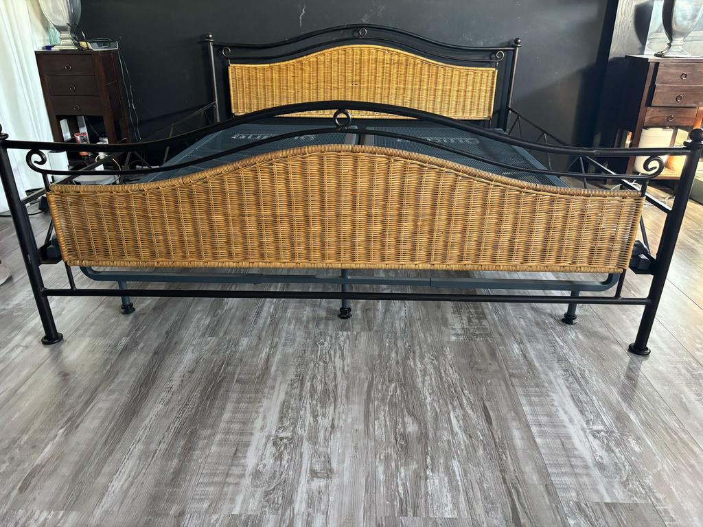 2 persoonsbed 180x200, Ophalen, Gebruikt, Zwart, Tweepersoons