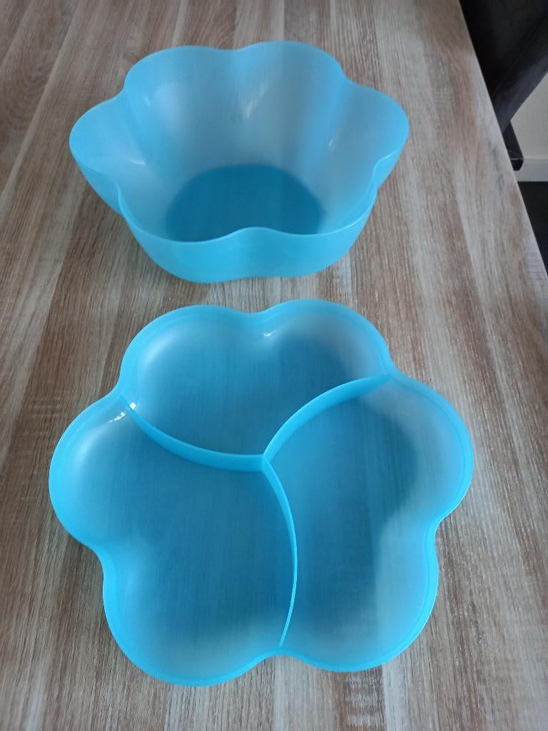 Tupperware: Schaal 5,6 L met 3 vaks schaal + 2 groene schaal, Ophalen of Verzenden, Gebruikt, Groen, Schaal