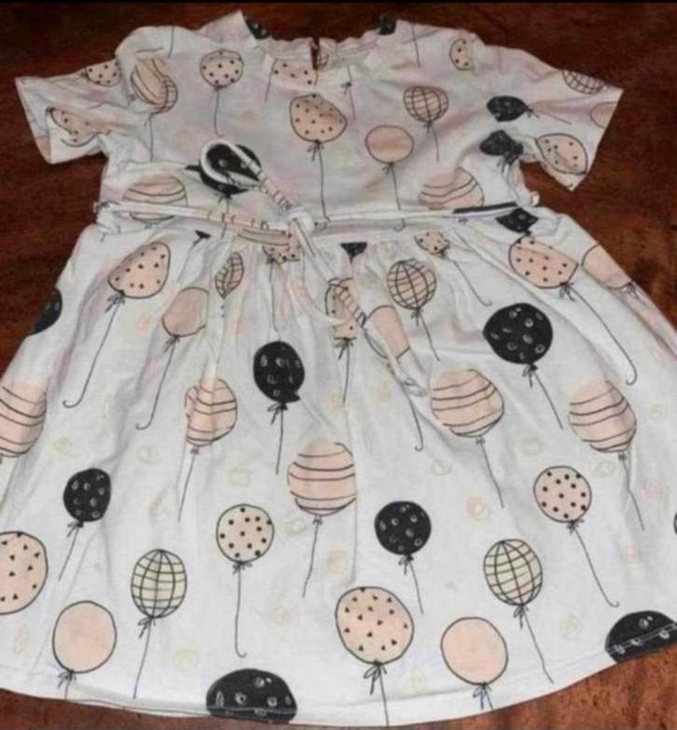 Jurk jurkje ‘ballonnen’ mt 104 crèmekleurig, Ophalen of Verzenden, Zo goed als nieuw, Meisje, Jurk of Rok