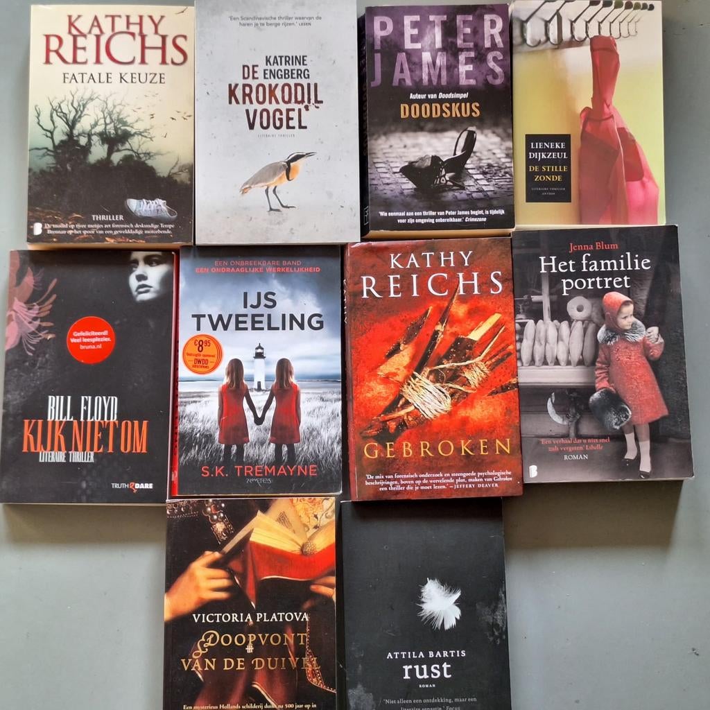 10 thriller/romans, Ophalen, Gelezen