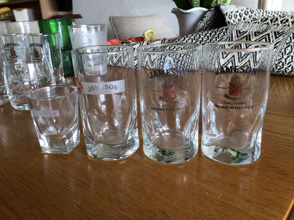 16 jameson whiskey glazen, Ophalen, Zo goed als nieuw