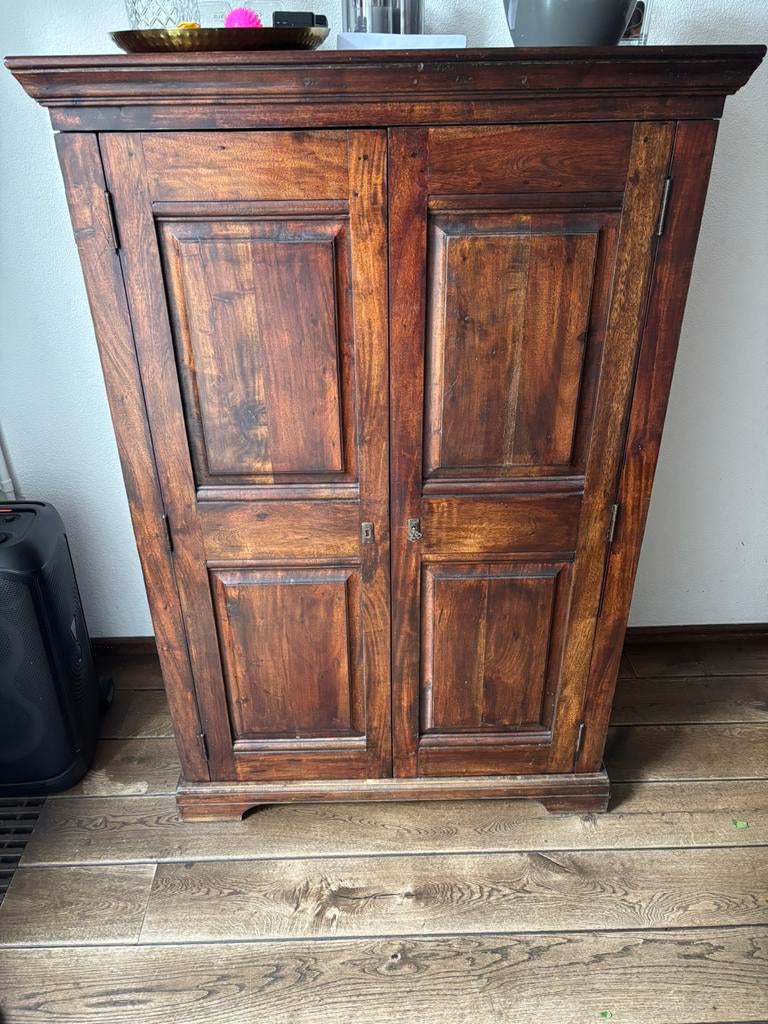 Zeer mooie en degelijke koloniale computerkast, Huis en Inrichting, Kasten | Computermeubels, Ophalen, 70 tot 120 cm, Koloniaal