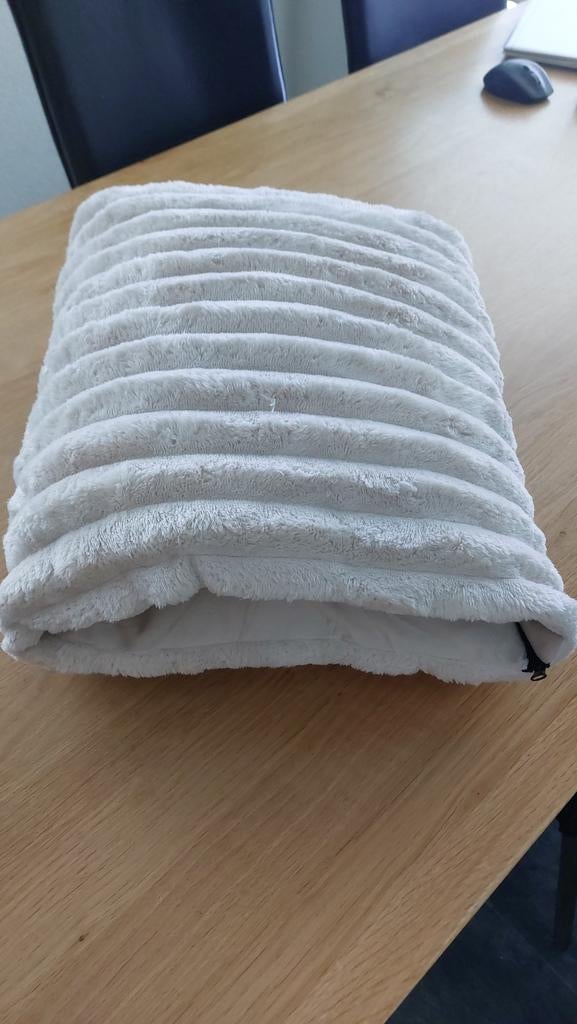 Gusta multikussen nieuw, Ophalen of Verzenden, Nieuw, Vierkant