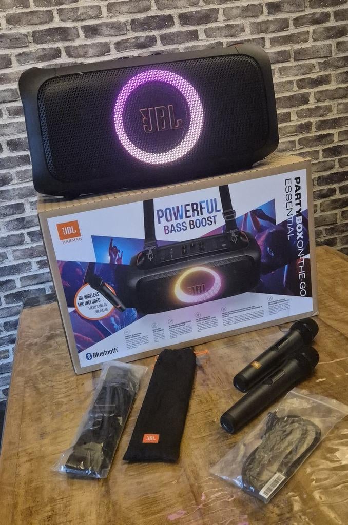 JBL PARTYBOX ON THE GO

NIEUW, Audio, Tv en Foto, Luidsprekers, JBL, Overige typen, Nieuw, Ophalen of Verzenden