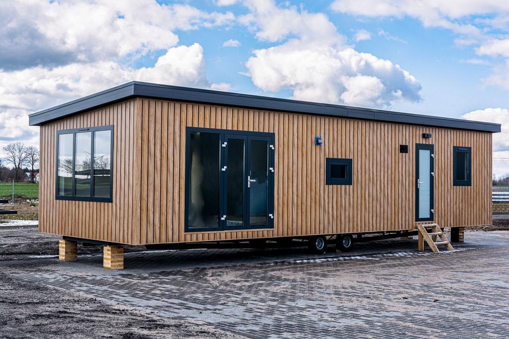 6 persoons chalet 52m2, Chalets & More B.V., Paulinaweg 2 Biervliet, Info@chaletsandmore.nl, Tot en met 6