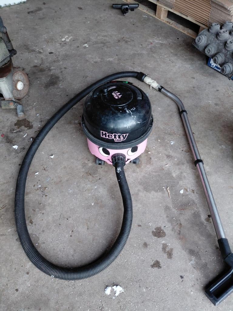 Numatic hetty stofzuiger, Witgoed en Apparatuur, Stofzuigers, Ophalen