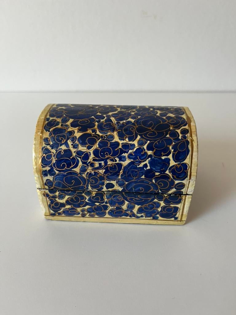 Kleine houten doos, met de hand beschilderd, Antiek en Kunst, Ophalen