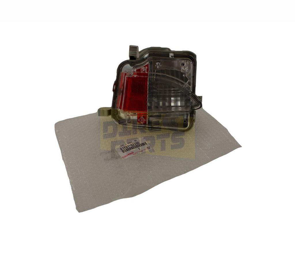 Toyota Verso S (1/11-6/16) (P12) Mistlampunit Links (in acht