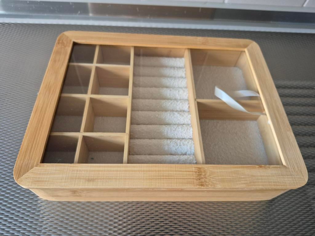 SIERADEN DOOS NIEUW, Ophalen, Nieuw