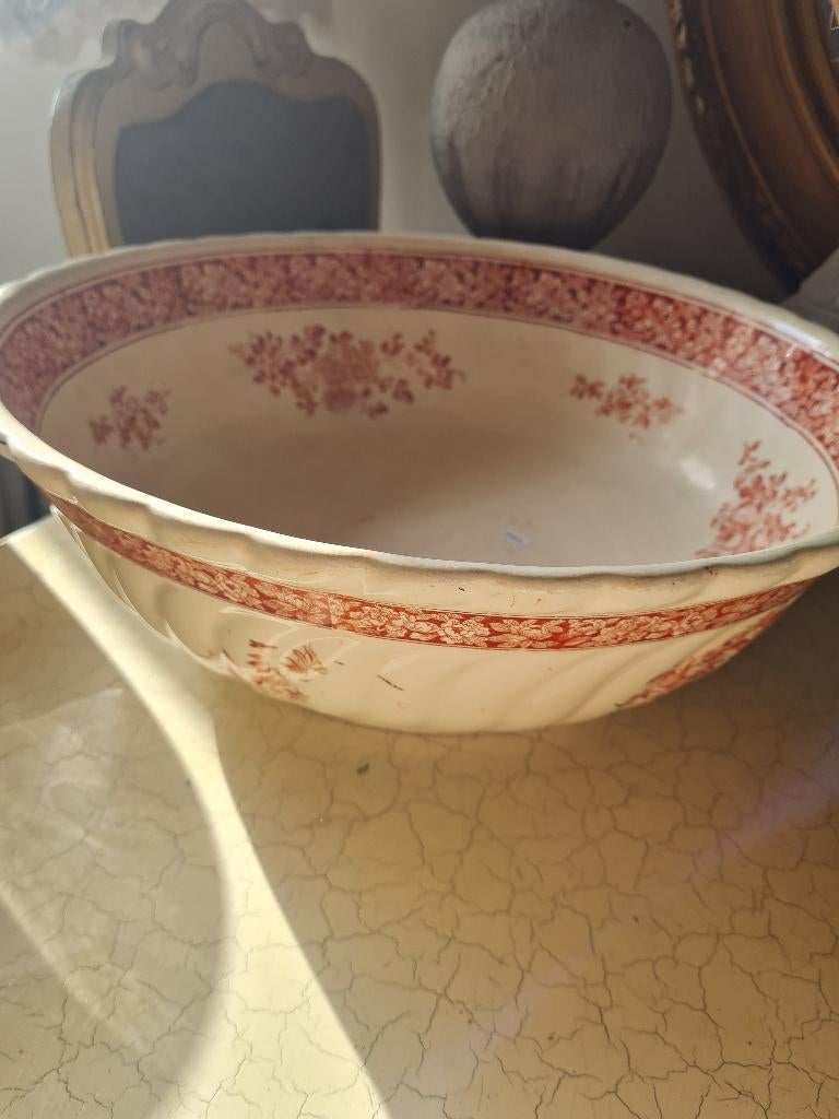 Antieke grote schaal met bloemen beboterd, Ophalen of Verzenden