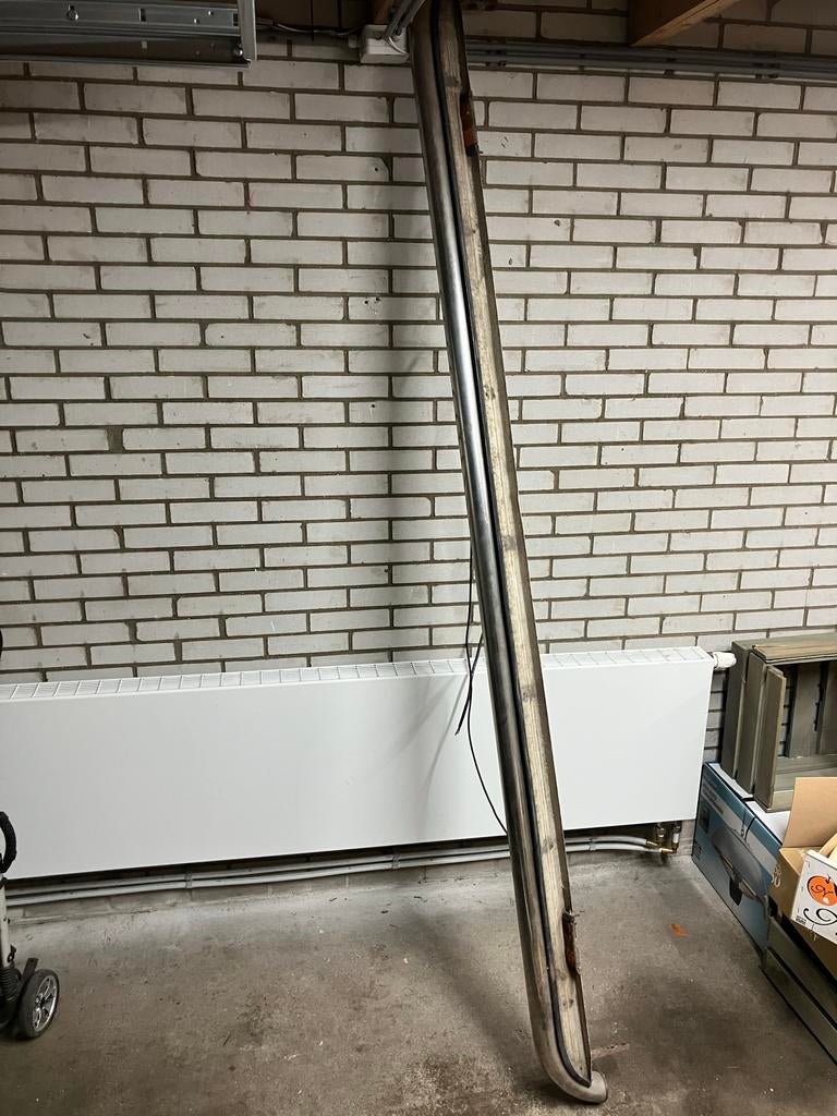 Side bar komt onder een Volkswagen T5  (2008, lang model), Ophalen, Gebruikt