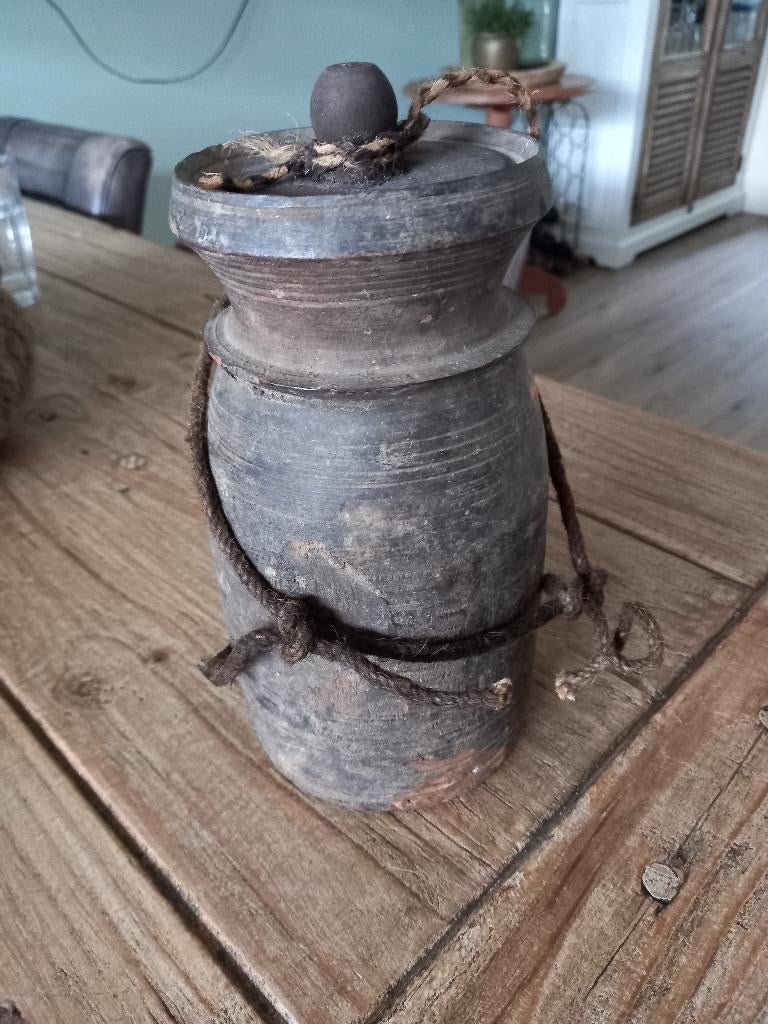 Nepalese pot met deksel en touw, sober & stoer, Ophalen of Verzenden, Nieuw