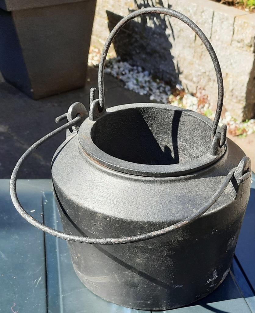 Gietijzeren ketel met hengsel - Vintage look, Verzenden