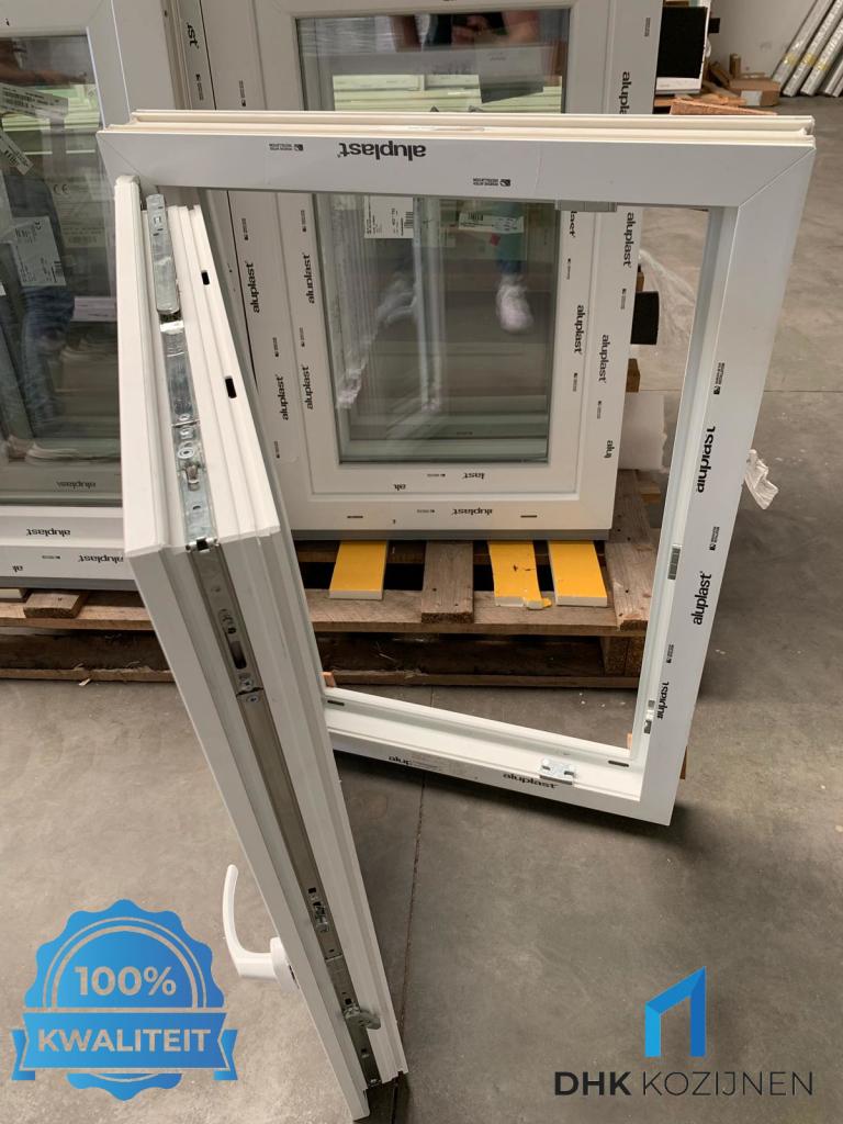 60 x 90 KUNSTSTOF DRAAIKIEP RAAMKOZIJN DIRECT UIT VOORRAAD, Niet ingevuld, Kunststof, Minder dan 75 cm, Raamkozijn