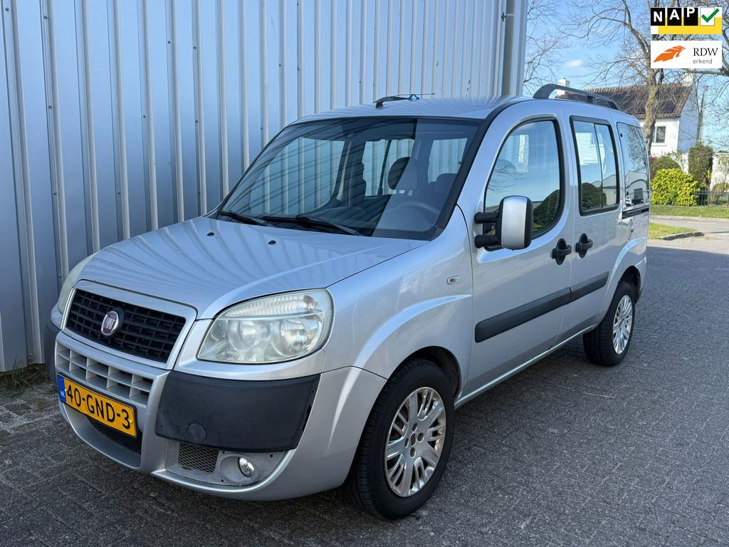 Fiat Doblò 1.4 Family/ 7p / Airco/ NWE apk / Nap, Auto's, Voorwielaandrijving, Gebruikt, 4 cilinders, 7 stoelen