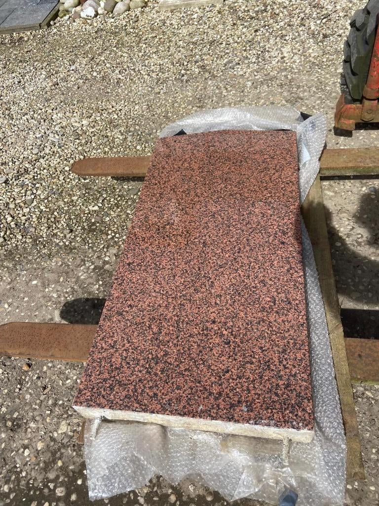 Grafzerk / Grafsteen / Gedenksteen Graniet, Tuin en Terras, Ophalen, Waterornament