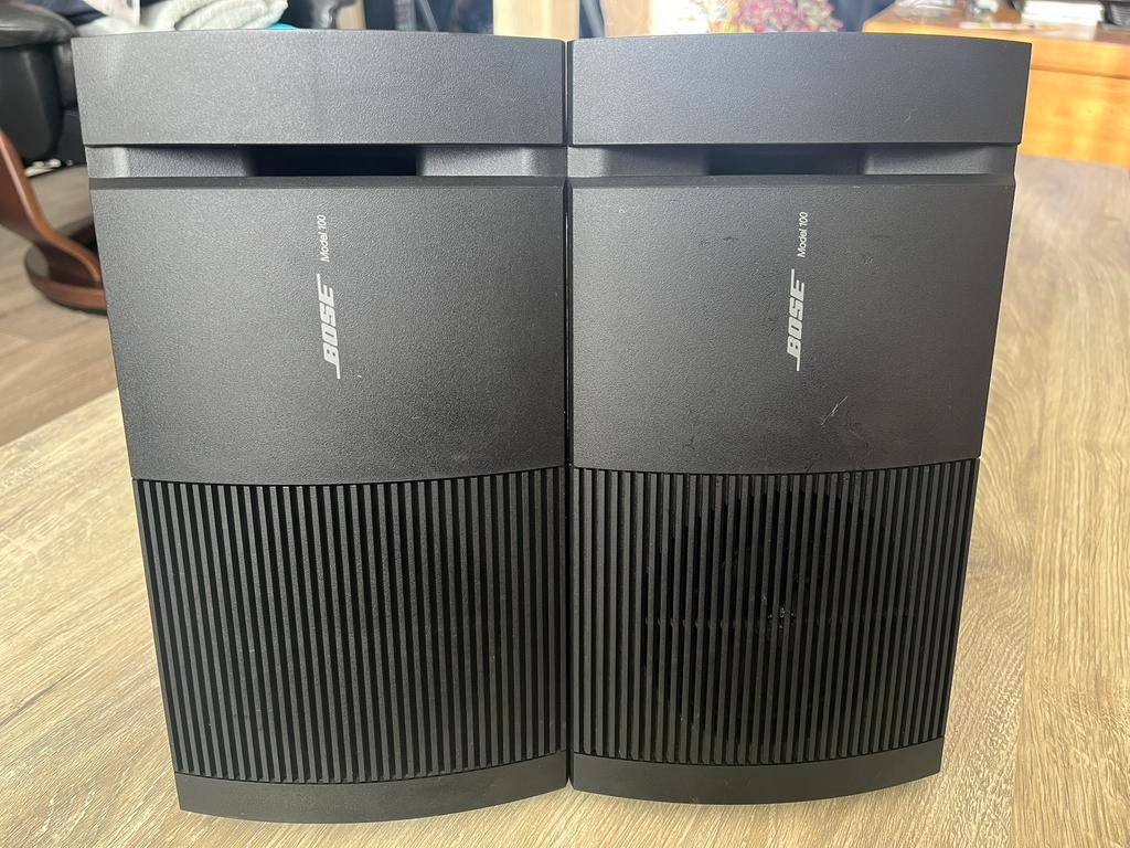 Bose luidsprekers model 100, Audio, Tv en Foto, Gebruikt, Ophalen of Verzenden, 60 tot 120 watt, Bose
