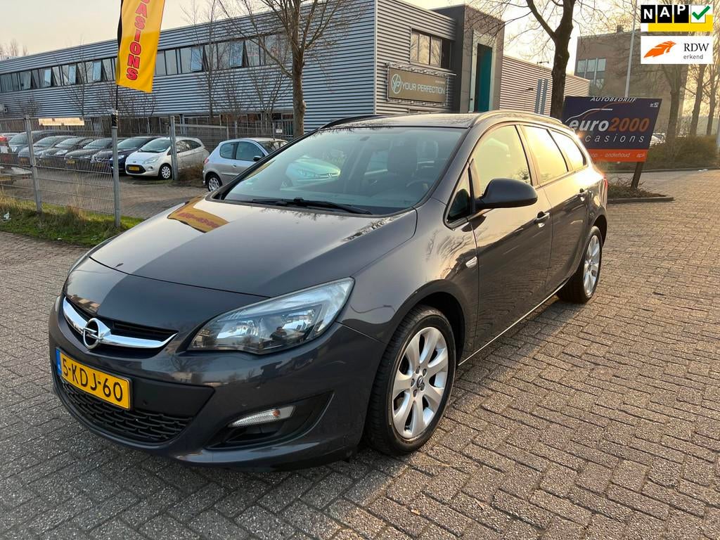 Opel Astra Sports Tourer 1.4 Turbo Business - NETJES - NAP !, Voorwielaandrijving, Euro 5, Stof, Gebruikt