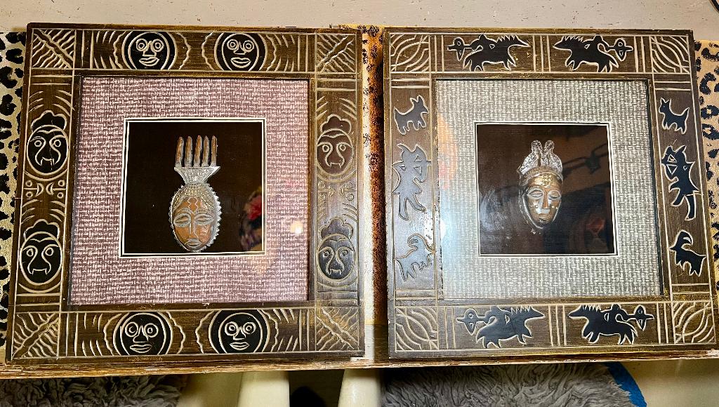 Afrikaanse kunst schaduw box tribal maskers 2 schilderijen, Ophalen of Verzenden