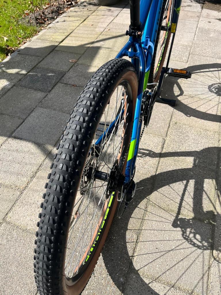 Mountainbike Cube Aim Race - Maat M, 24 versnellingen, Fietsen en Brommers, Fietsen | Mountainbikes en ATB, Gebruikt, Dames, Overige merken