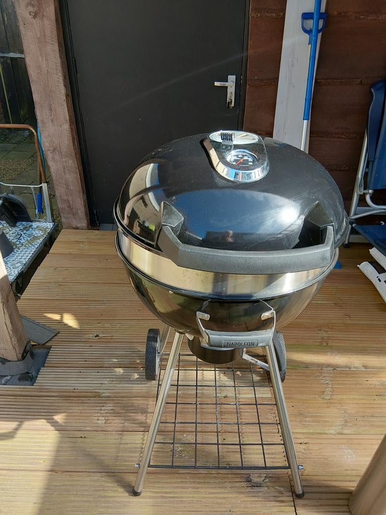 Napoleon houtskoolbarbecue, Ophalen of Verzenden, Zo goed als nieuw