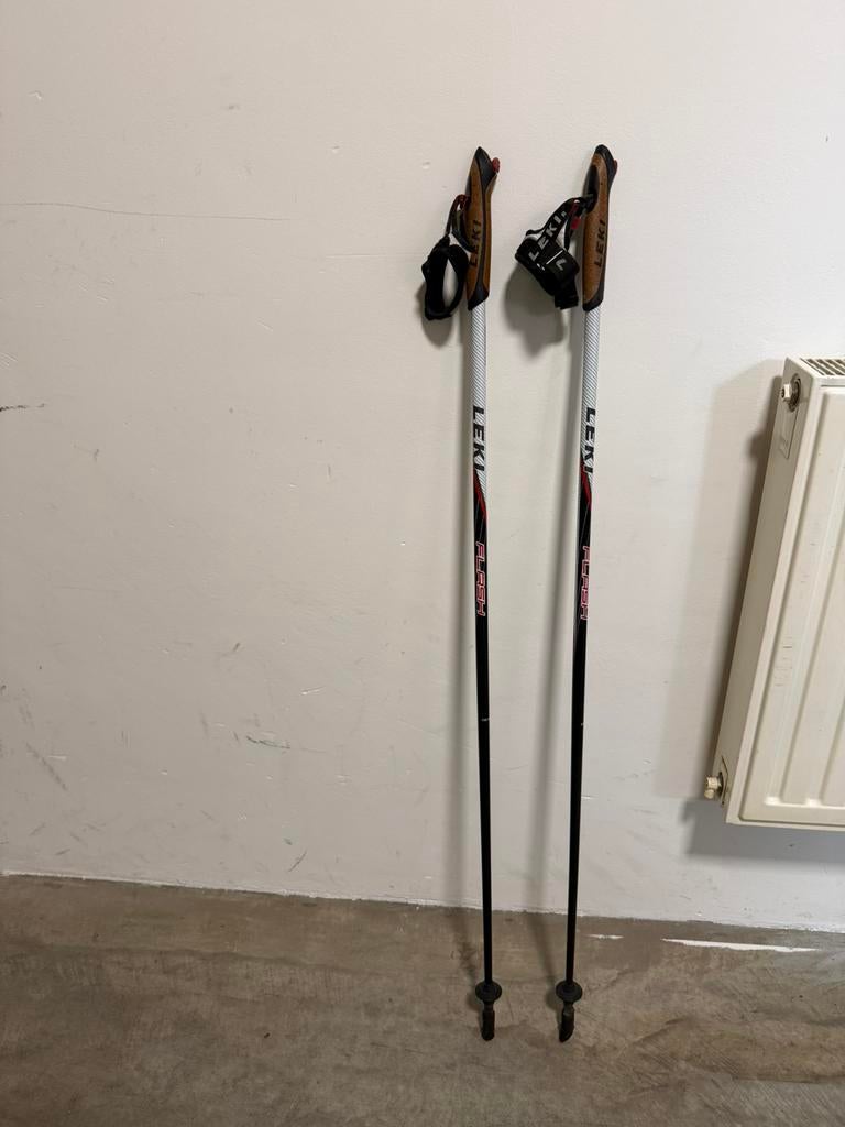 Nordic walking stokken Leki 115 cm, Stokken, 100 tot 140 cm, Zo goed als nieuw, Ophalen