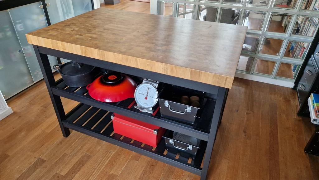 VADHOLMA Keukeneiland, zwart/eiken, 126x79x90 cm, Huis en Inrichting, Ophalen, Overige stijlen