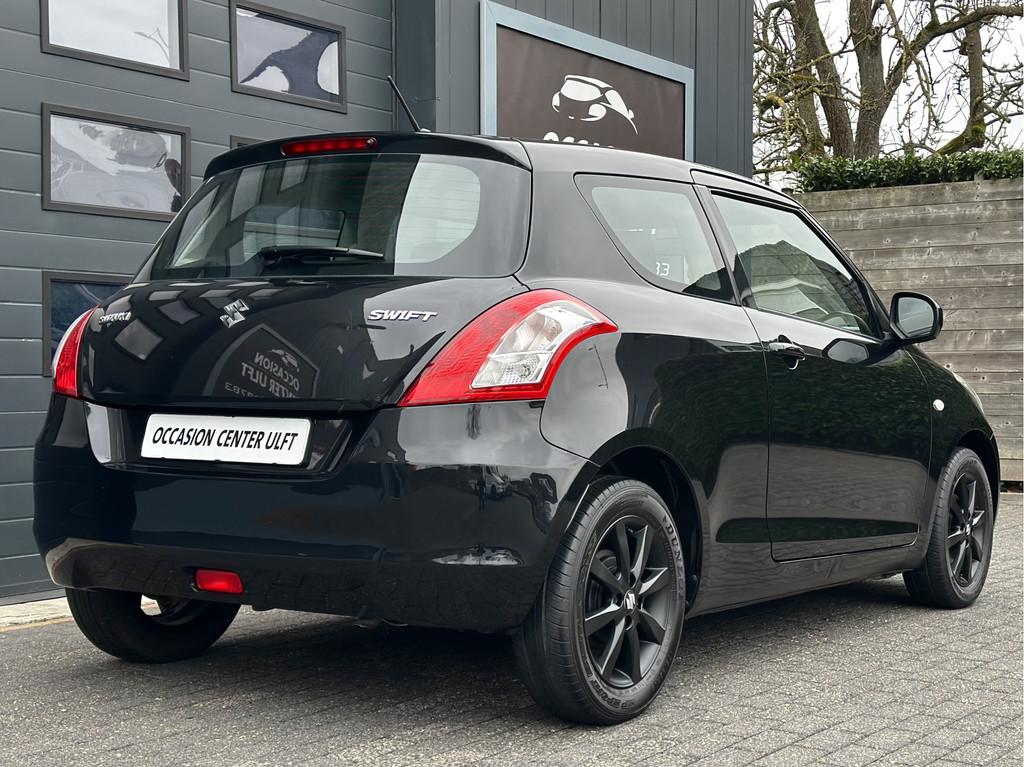 Suzuki Swift EDITION AIRCO / EL PAKKET / LM VELGEN ...., Voorwielaandrijving, 94 pk, Stof, Gebruikt
