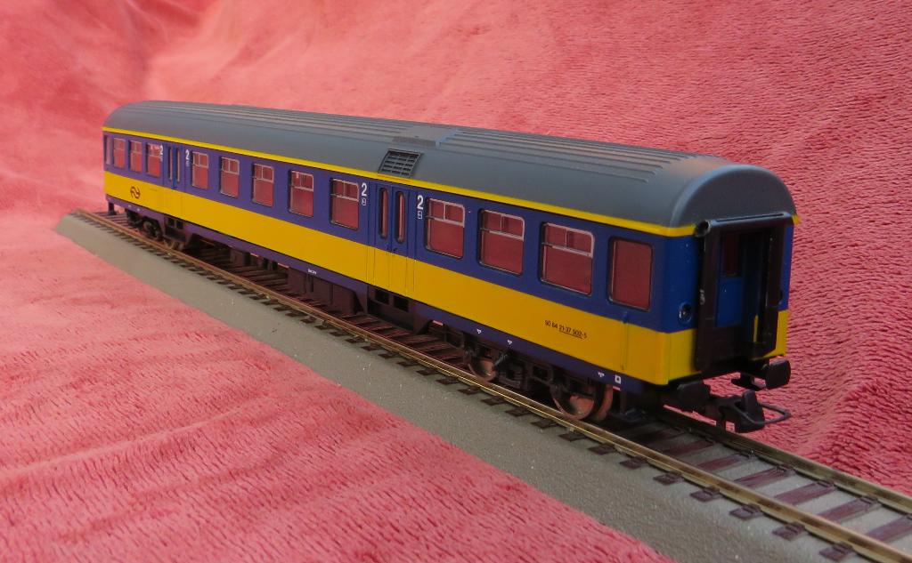 Roco NS plan W, Gelijkstroom, Wagon, Ophalen of Verzenden, Roco