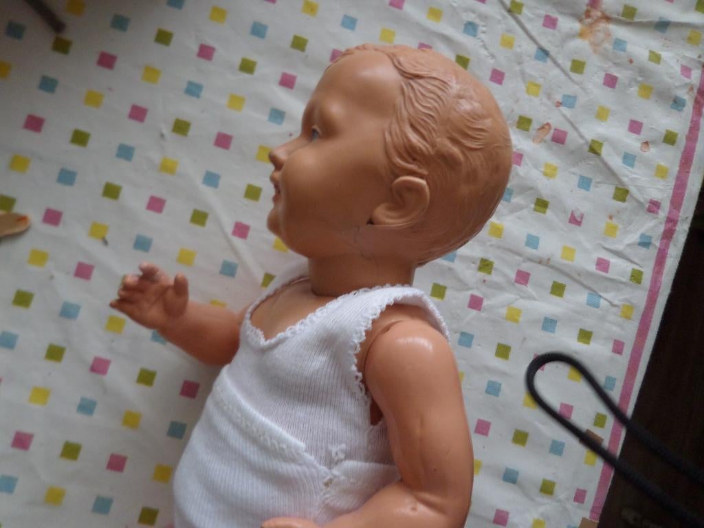 antieke pop 30 cm Minerva met één been vervangen, Ophalen of Verzenden