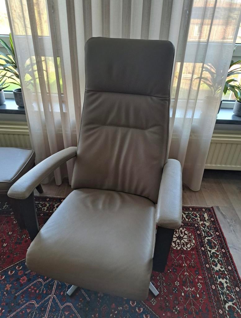 Mooie elektrische relax stoel, Huis en Inrichting, Fauteuils, Ophalen, Zo goed als nieuw, 75 tot 100 cm