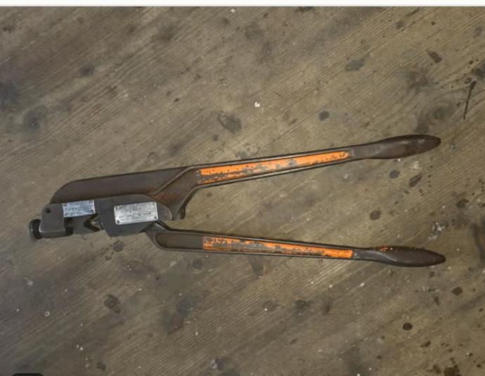 Perstang voor kabel ogen., Doe-het-zelf en Verbouw, Gereedschap | Handgereedschap, Gebruikt, Ophalen of Verzenden