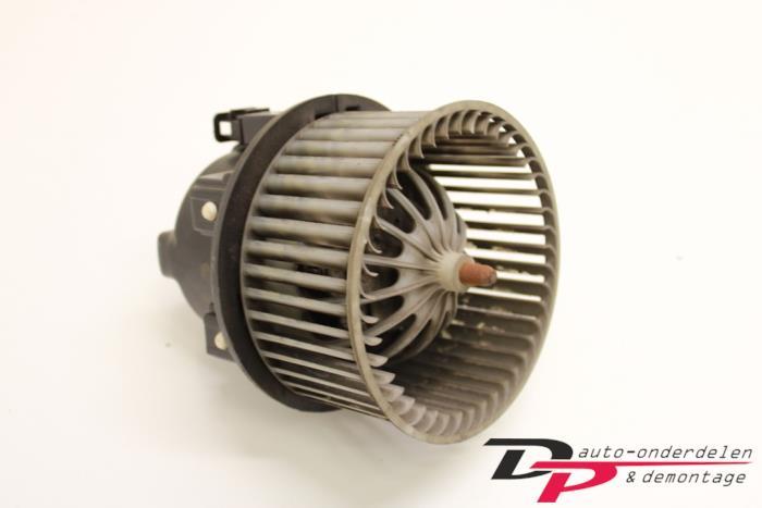 Kachel Ventilatiemotor van een Landrover Evoque, -, -, Ophalen of Verzenden, -