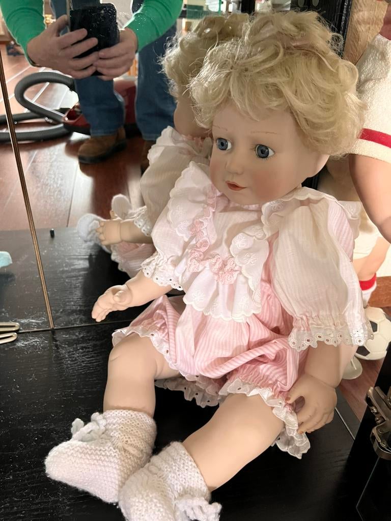 Baby pop porselein, Ophalen of Verzenden, Zo goed als nieuw, Pop