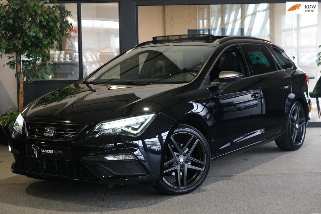 Seat Leon ST 1.5 TSI FR DSG Pano Virtual Black Line Beats Ke, Zwart, 4 cilinders, 150 pk, Leon