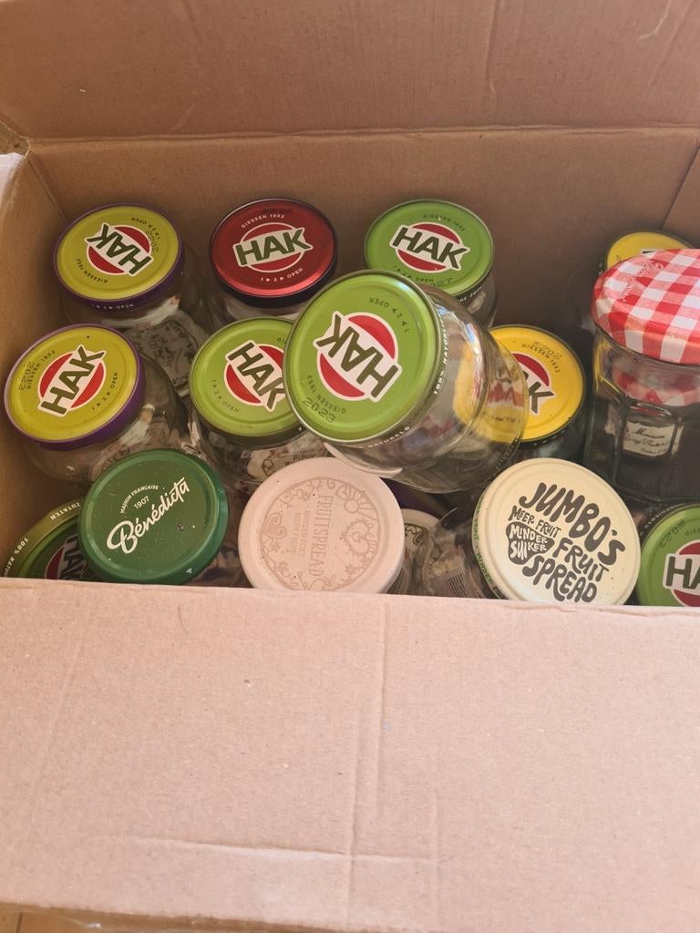 Potjes voor eigen jam etc, Ophalen