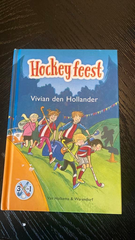 Boek hockey, Ophalen of Verzenden, Zo goed als nieuw, Fictie algemeen
