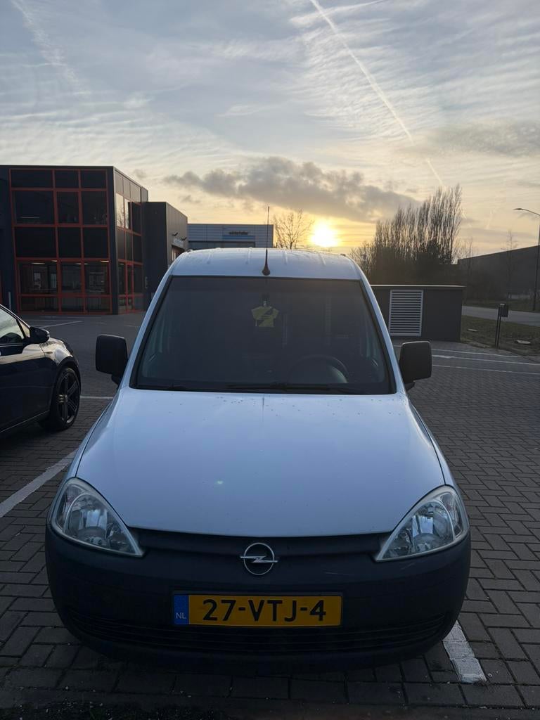 Opel Combo 1.3 DT DPF H AC 2008, Voorwielaandrijving, 74 pk, 4 cilinders, 1210 kg