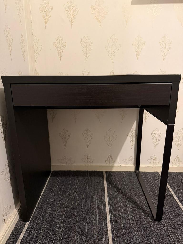 Bureau klein, Huis en Inrichting, Tafels | Sidetables, Ophalen, Gebruikt, 50 tot 100 cm, 25 tot 50 cm