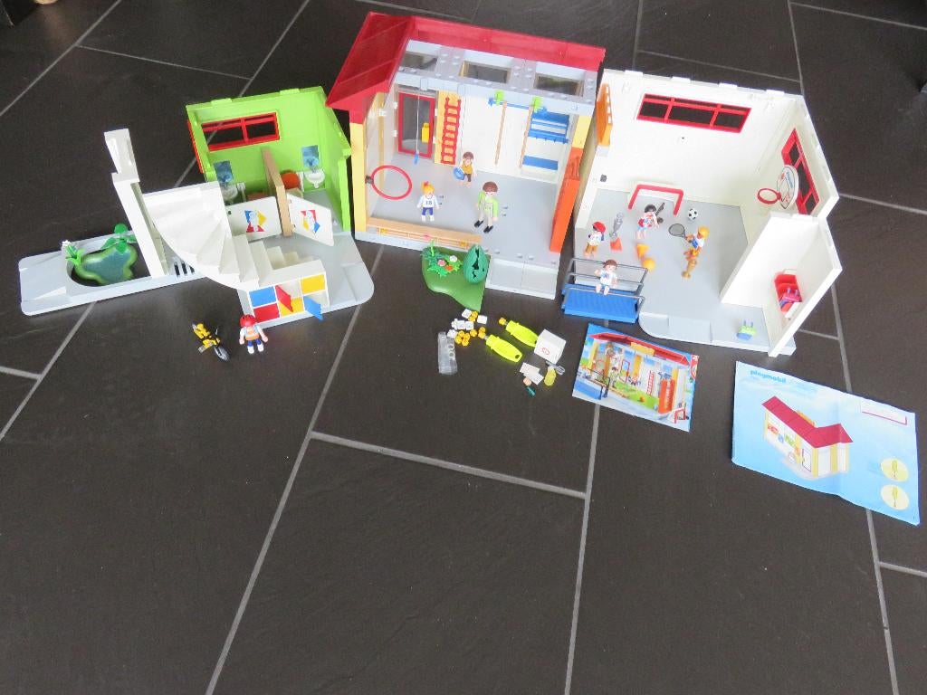 Playmobil sportcentrum met drie speelsets., Kinderen en Baby's, Speelgoed | Playmobil, Gebruikt, Ophalen of Verzenden